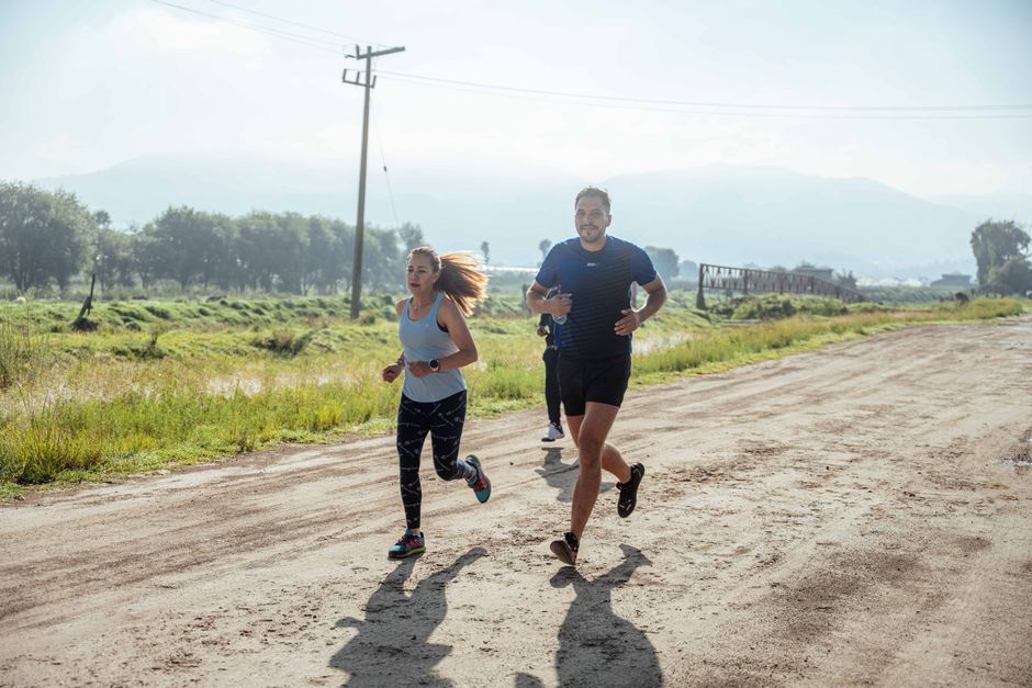 Спортсмен на стадионе